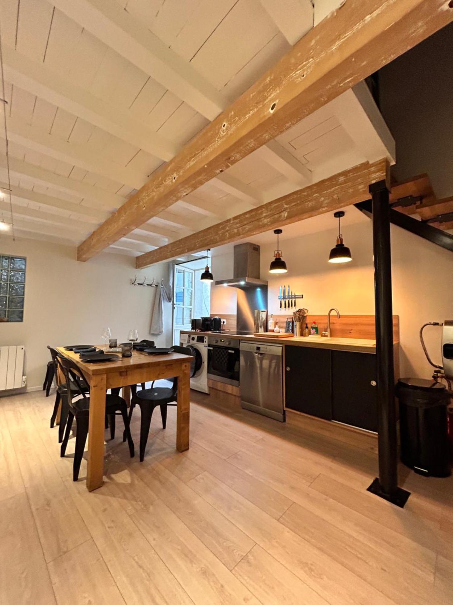 Duplex Centre Historique Arles Apartment Екстериор снимка